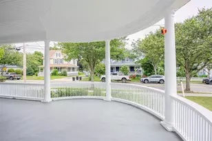 131 Ostrander Ave, Riverhead, NY 11901 - Photo 6