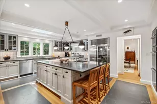 18 Richbell Rd, Scarsdale, NY 10583 - Photo 16