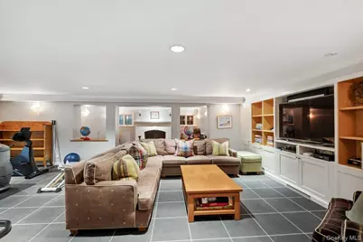 18 Richbell Road, Scarsdale, NY 10583 - Photo 36