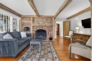 353 Split Rock Rd, Syosset, NY 11791 - Photo 16