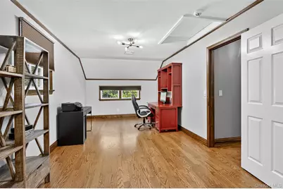 353 Split Rock Road, Syosset, NY 11791 - Photo 32