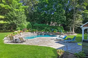 353 Split Rock Rd, Syosset, NY 11791 - Photo 38