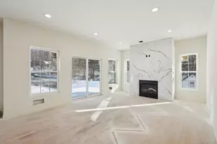 14 Vargas (Aka 70 Jessup Ln) Circle, Stony Point, NY 10980 - Photo 4