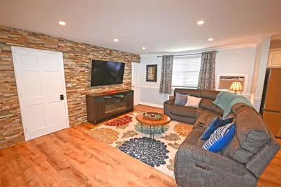 251-26 58th Avenue #Upper, Little Neck, NY 11362 - Photo 8