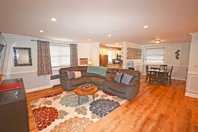 251-26 58th Avenue #Upper, Little Neck, NY 11362 - Photo 6