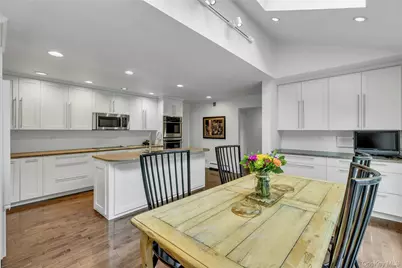 74 Woods Drive, East Hills, NY 11576 - Photo 8