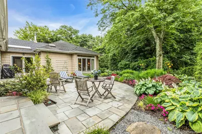 74 Woods Drive, East Hills, NY 11576 - Photo 24