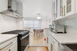 102-30 66th Rd, Forest Hills, NY 11375 - Photo 4