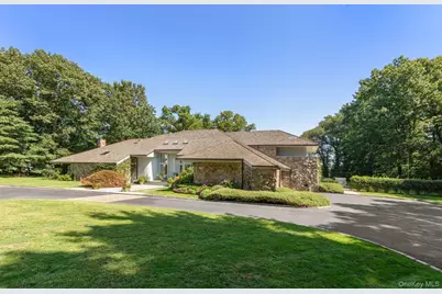 8 Mill Pond Lane, Lattingtown, NY 11560 - Photo 2