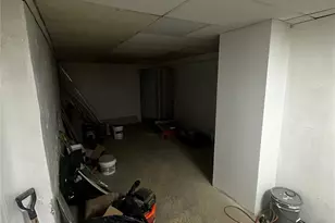 1661 E 172nd St, Bronx, NY 10472 - Photo 26