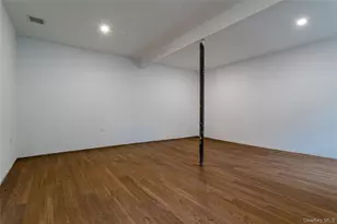 23 Waterford Dr, Wheatley Heights, NY 11798 - Photo 34