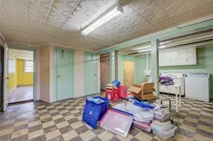 82-91 Caldwell Ave, Middle Village, NY 11379 - Photo 14