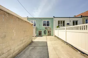 82-91 Caldwell Ave, Middle Village, NY 11379 - Photo 6