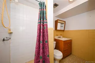 47-51 190th St, Flushing, NY 11358 - Photo 16