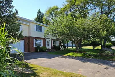 3650 Bay Shore Road, Greenport, NY 11944 - Photo 12