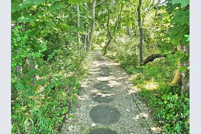 3650 Bay Shore Road, Greenport, NY 11944 - Photo 8