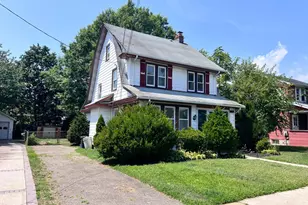 24 Parsons Dr, Hempstead, NY 11550 - Photo 2