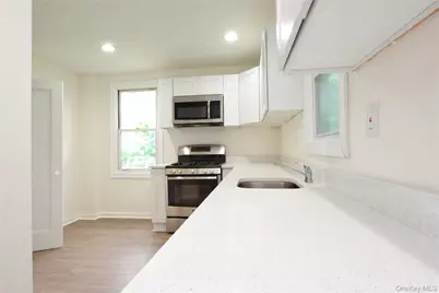 24 Parsons Drive, Hempstead, NY 11550 - Photo 4