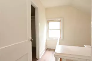 24 Parsons Dr, Hempstead, NY 11550 - Photo 16