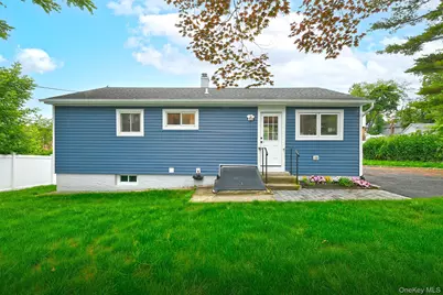 6 Ralph Young Avenue, Glen Cove, NY 11542 - Photo 24