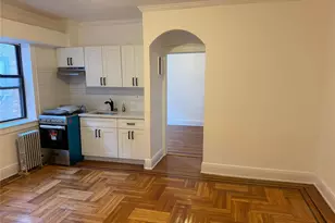 61-40 Saunders St, Rego Park, NY 11374 - Photo 2