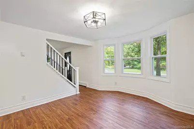 2 Mount Sinai Avenue S, Port Jefferson Station, NY 11776 - Photo 10