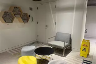 200 E 66th St, New York, NY 10065 - Photo 18