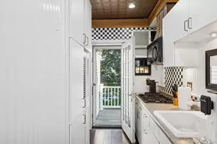 1114 1st Ave, New Hyde Park, NY 11040 - Photo 32