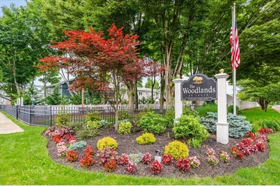 112 Cardinal Lane #2B, Islip, NY 11751 - Photo 2