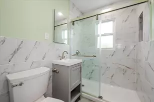 112 Cardinal Ln, Islip, NY 11751 - Photo 10