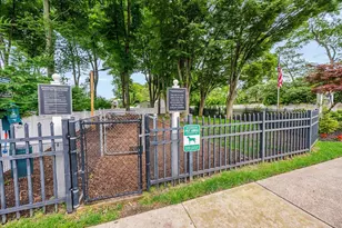 112 Cardinal Ln, Islip, NY 11751 - Photo 16