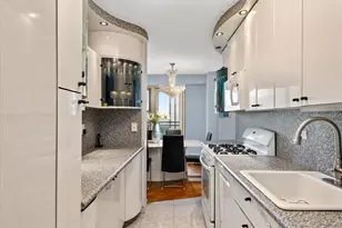 2928 W 5th St, Brooklyn, NY 11224 - Photo 8