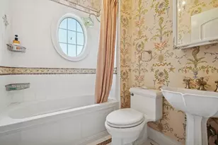 123 Lake Dr, Hewlett, NY 11557 - Photo 26