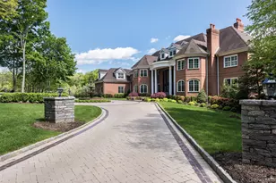 2 Alyssa Ln, Purchase, NY 10577 - Photo 2