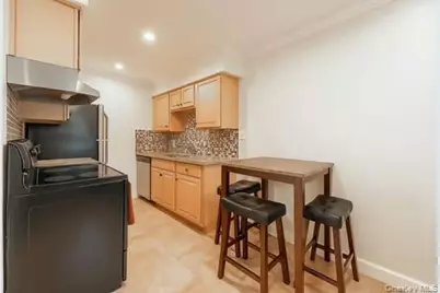 226 Millard #226, Babylon, NY 11704 - Photo 4
