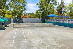 42-30 Douglaston Pkwy, Douglaston, NY 11363 - Photo 40