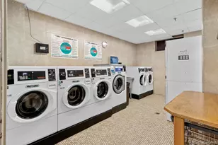 42-30 Douglaston Pkwy, Douglaston, NY 11363 - Photo 26