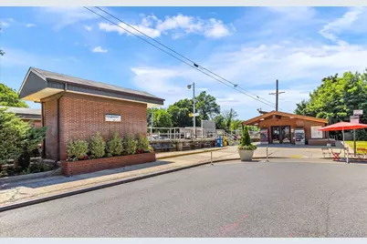 42-30 Douglaston Parkway #5N, Douglaston, NY 11363 - Photo 32