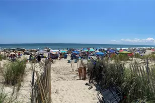 128-11 Newport Ave, Rockaway Park, NY 11694 - Photo 14