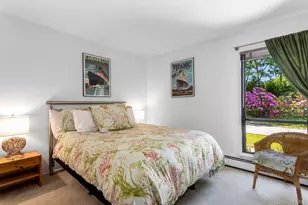 6 Strathmore Ct, Southampton, NY 11960 - Photo 4