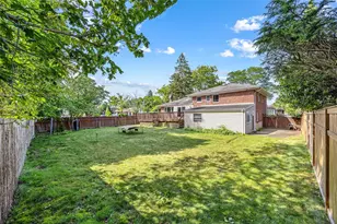 23 Sparks St, Melville, NY 11747 - Photo 24