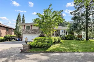 23 Sparks St, Melville, NY 11747 - Photo 28