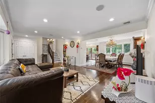 23 Sparks St, Melville, NY 11747 - Photo 4