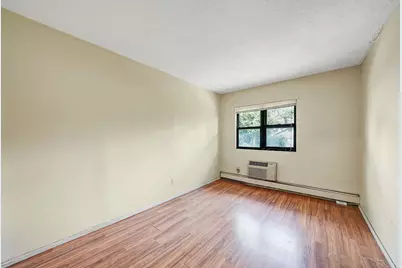 504 Julius Road #7c, College Point, NY 11356 - Photo 14