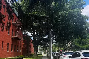 141-33 78th Ave, Kew Gardens, NY 11367 - Photo 2