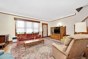 64-66 82nd Pl, Middle Village, NY 11379 - Photo 6