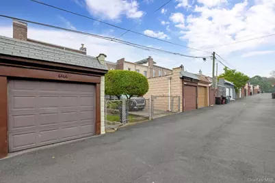 64-66 82nd Place, Middle Village, NY 11379 - Photo 28