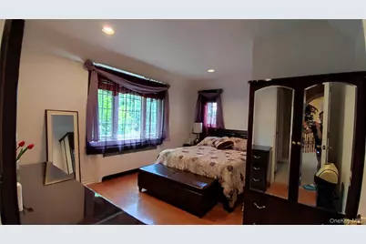 8177 Utopia Pkwy, Jamaica, NY 11432 - Photo 8