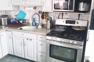 128-26 Gotham Rd, Ozone Park, NY 11420 - Photo 6