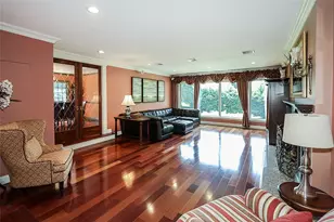 19 Marietta Rd, Glen Cove, NY 11542 - Photo 6